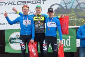 Filip Holub stíhačům v azurových dresech dokázal ve Valchově "uletět"!